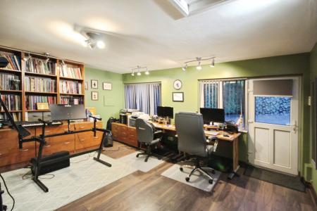 4 bedroom Detached house for sale in Willow Tree Close, Wigan, WN1