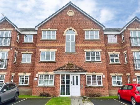 2 bedroom Flat to let in Meadowfields, Hindley Green, Wigan, WN2
