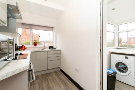 1 bedroom House share to let in Vine Street, Whelley, Wigan, WN1