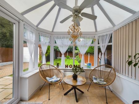 3 bedroom Semi-detached house for sale in Dereham Way, Winstanley, Wigan, WN3