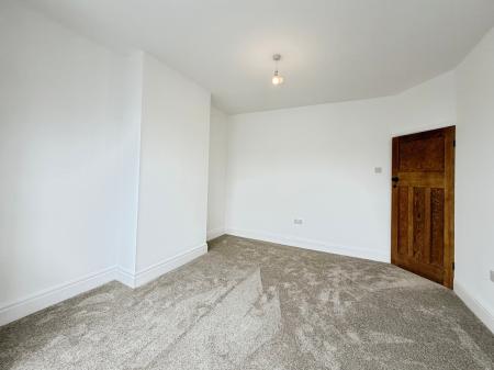 3 bedroom Semi-detached house for sale in Green Hayes Avenue, Wigan, WN1