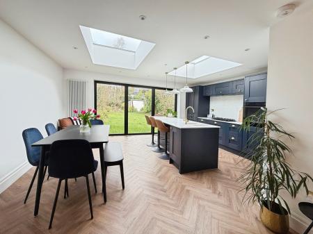 3 bedroom Semi-detached house for sale in Green Hayes Avenue, Wigan, WN1