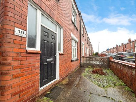 3 bedroom Terraced House for sale in Throstlenest Avenue, Wigan, WN6
