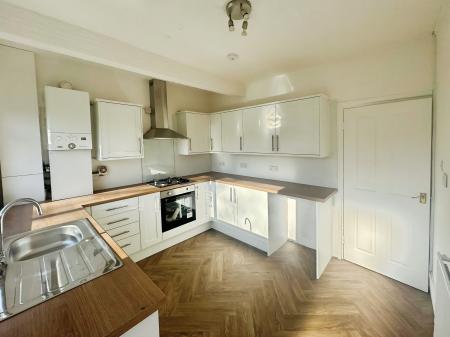 3 bedroom Terraced House to let in Bluebell Avenue, Standish, Wigan, WN6