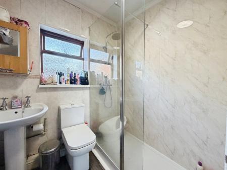 3 bedroom Terraced House for sale in Warrington Road, Ince, Wigan, WN3