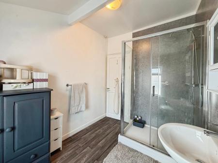 3 bedroom Terraced House for sale in Warrington Road, Ince, Wigan, WN3