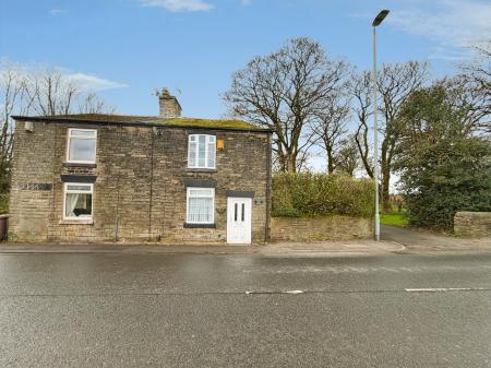 2 bedroom Semi-detached house for sale in Upholland Road, Billinge, Wigan, WN5