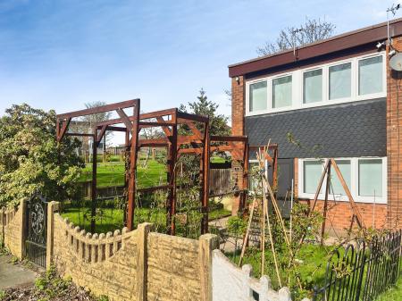 3 bedroom Terraced House to let in Levens Walk, Norley Hall, Wigan, WN5