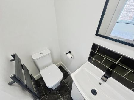 1 bedroom House share to let in Park Road, Springfield, Wigan, WN6