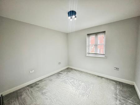 2 bedroom Flat for sale in Gas Street, Platt Bridge, Wigan, WN2