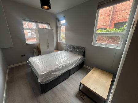 1 bedroom House share to let in Barnsley Street, Springfield, Wigan, WN6