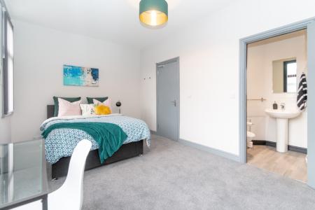 1 bedroom House share to let in Ashland Avenue, Wigan, WN1