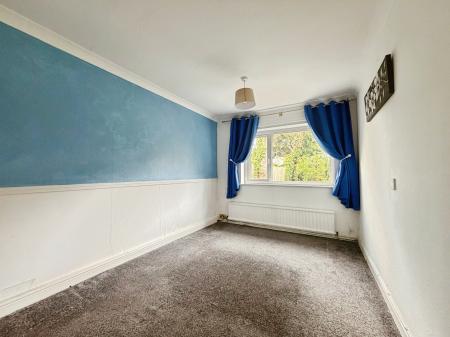 2 bedroom Bungalow for sale in Woodnook Road, Appley Bridge, Wigan, WN6