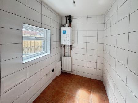 3 bedroom Terraced House to let in Haigh Road, Aspull, Wigan, WN2