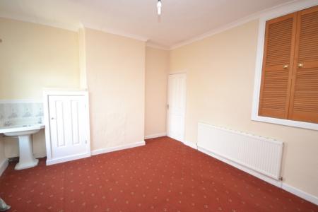 2 bedroom Terraced House to let in Grove Lane, Standish, Wigan, WN6