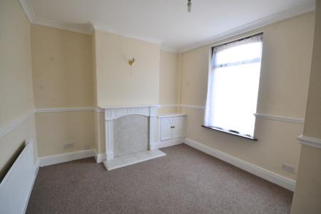 2 bedroom Terraced House to let in Grove Lane, Standish, Wigan, WN6