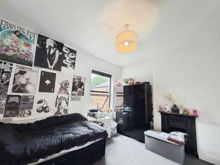 3 bedroom Semi-detached house for sale in Kenyon Road, Wigan, WN1