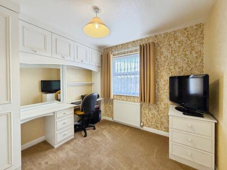 4 bedroom Detached house for sale in Browmere, Wigan, WN6