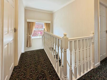4 bedroom Detached house for sale in Browmere, Wigan, WN6