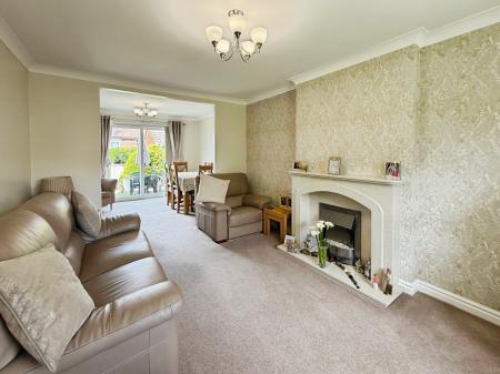 4 bedroom Detached house for sale in Browmere, Wigan, WN6