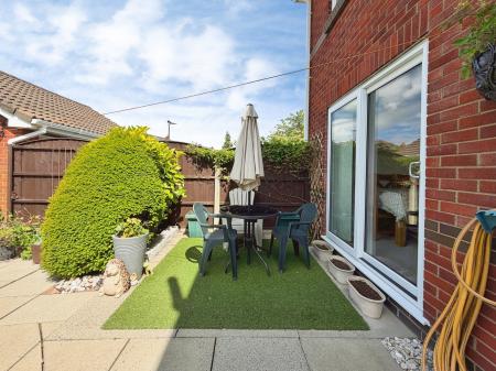 4 bedroom Detached house for sale in Browmere, Wigan, WN6