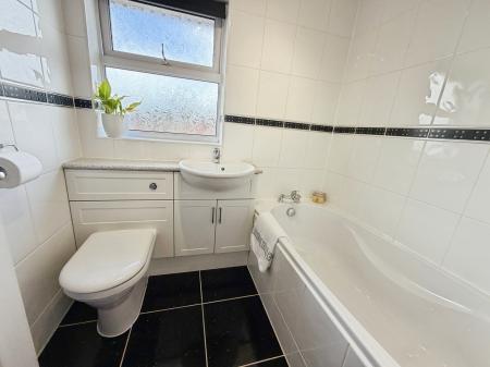 4 bedroom Detached house for sale in Browmere, Wigan, WN6
