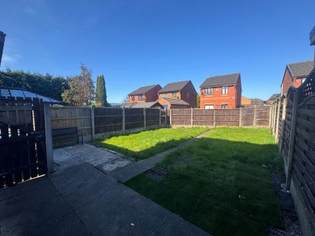 2 bedroom Semi-detached house for sale in Pennell Drive, Worsley Mesnes, Wigan, WN3