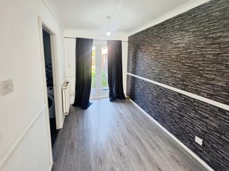 2 bedroom Semi-detached house for sale in Pennell Drive, Worsley Mesnes, Wigan, WN3