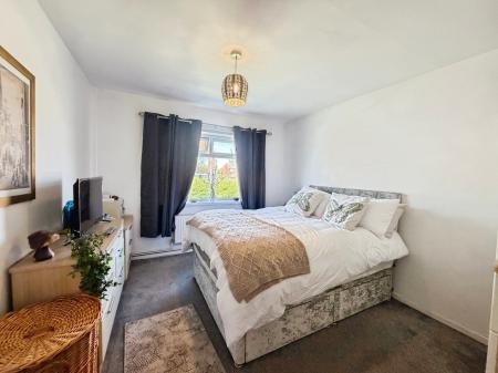 2 bedroom Maisonette for sale in St. Davids Crescent, Aspull, Wigan, WN2