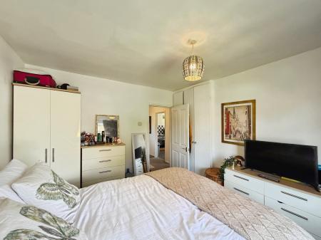 2 bedroom Maisonette for sale in St. Davids Crescent, Aspull, Wigan, WN2