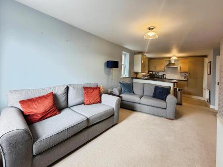 2 bedroom Flat for sale in Beacon View, Standish, Wigan, WN6