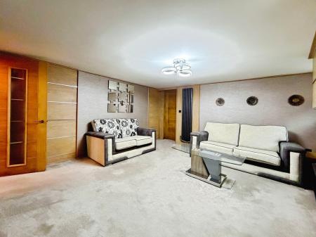 1 bedroom Flat for sale in Parsons Walk, Wigan, WN1