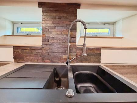 1 bedroom Flat for sale in Parsons Walk, Wigan, WN1