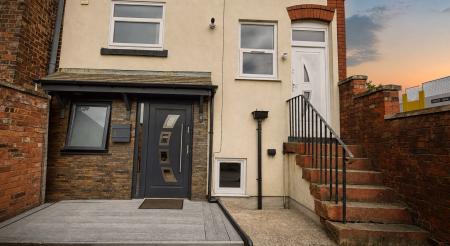 1 bedroom Flat for sale in Parsons Walk, Wigan, WN1