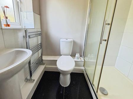4 bedroom Detached house for sale in Springbank Gardens, Platt Bridge, Wigan, WN2