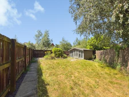 4 bedroom Detached house for sale in Springbank Gardens, Platt Bridge, Wigan, WN2