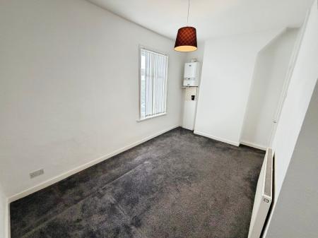 2 bedroom Terraced House to let in Bolton Road, Ashton-In-Makerfield, WN4