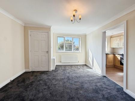 2 bedroom Flat to let in Greenall Street, Ashton-In-Makerfield, WN4