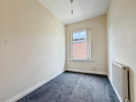 3 bedroom Terraced House to let in Vine Street, Whelley, Wigan, WN1