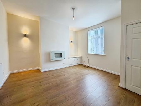 3 bedroom Terraced House to let in Vine Street, Whelley, Wigan, WN1
