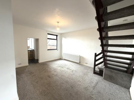 2 bedroom Terraced House to let in George Street, Hindley, Wigan, WN2