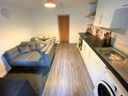 2 bedroom Flat to let in Belle Green Lane, Ince, Wigan, WN2