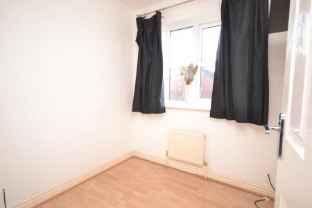 3 bedroom Semi-detached house to let in Woodville Road, Spring View, Wigan, WN3