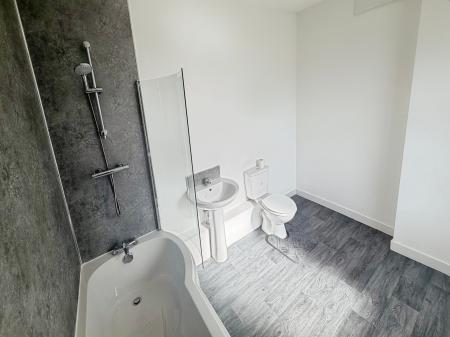 3 bedroom Terraced House to let in Warrington Road, Ince, Wigan, WN1