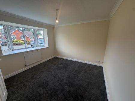 3 bedroom Detached bungalow to let in Westcott Drive, Highfield, Wigan, WN3