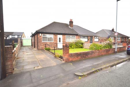 2 bedroom Bungalow to let in Conway Road, Hindley Green, Wigan, WN2