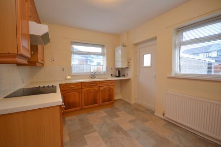 2 bedroom Bungalow to let in Conway Road, Hindley Green, Wigan, WN2
