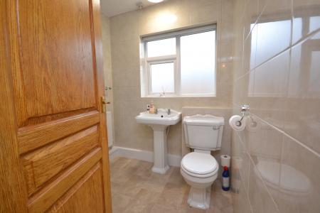 2 bedroom Bungalow to let in Conway Road, Hindley Green, Wigan, WN2