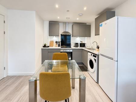 1 bedroom Flat for sale in Standishgate, Wigan, WN1