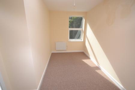 1 bedroom Flat to let in Warrington Road, Wigan, WN1